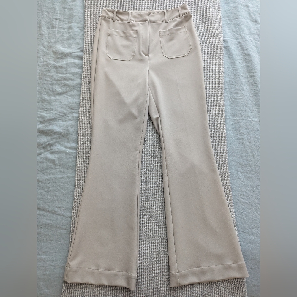 NWOT! Rachel Zoe Beige Dress Pants Size 8